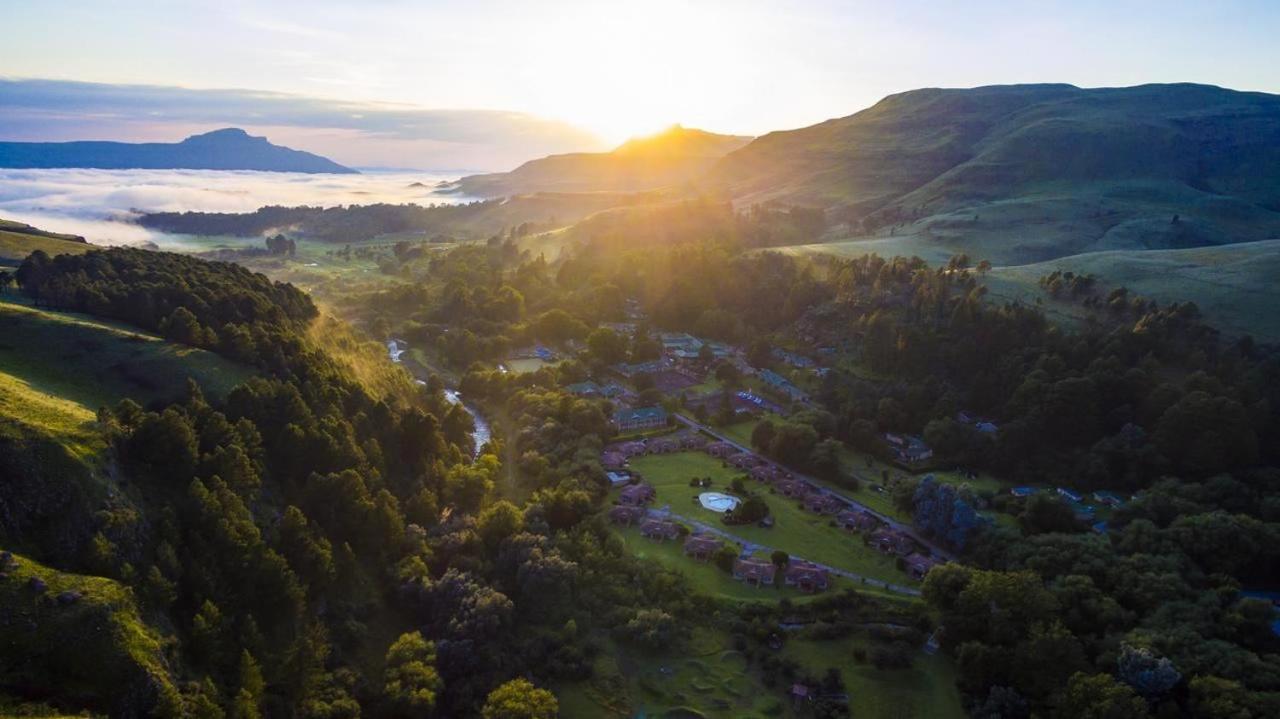 Fairways Drakensberg Villa Buitenkant foto