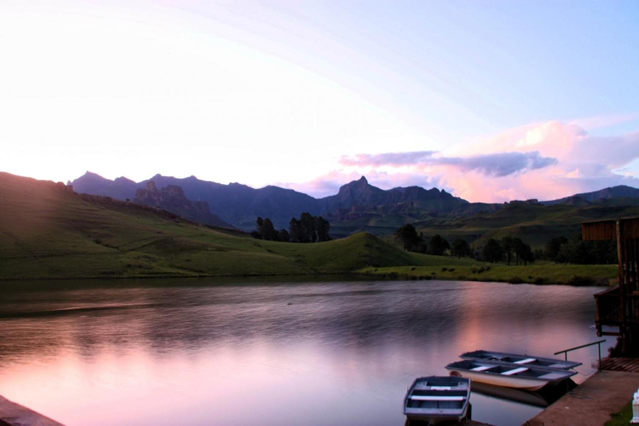 Fairways Drakensberg Villa Buitenkant foto