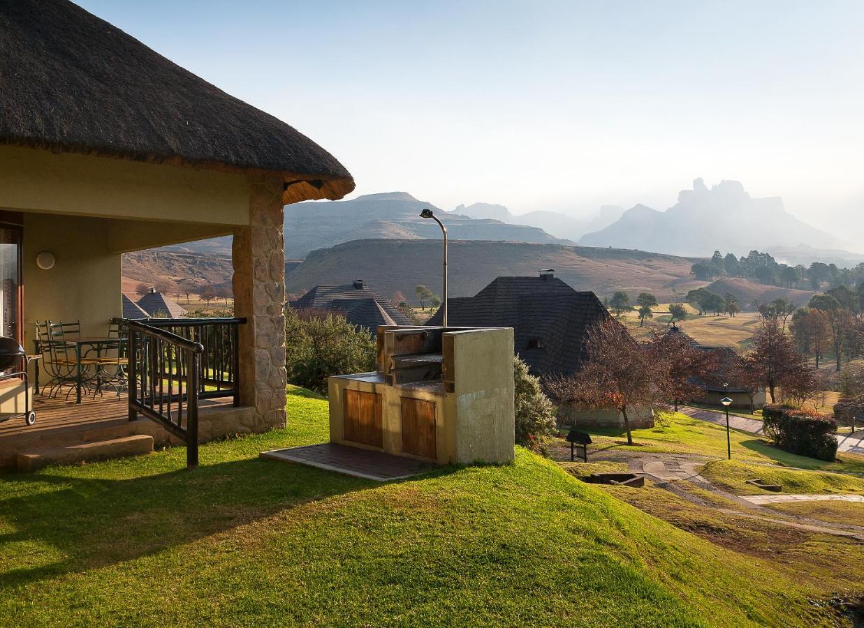 Fairways Drakensberg Villa Buitenkant foto